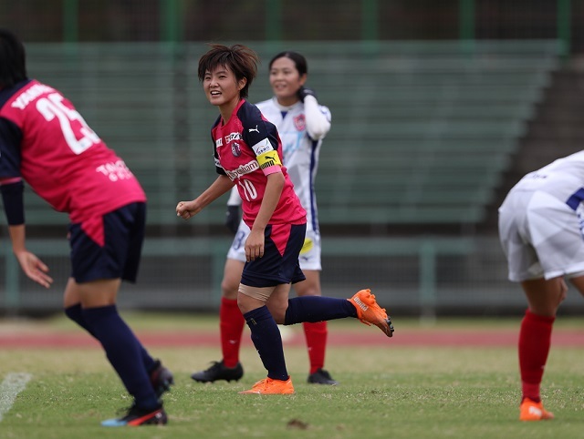 なでしこリーグ1部 第15節 ノジマ戦 キャプテンが2ゴール セレッソ大阪スポーツクラブ公式サイト なでしこリーグ1部 第15節 ノジマ戦 キャプテンが2ゴール セレッソ大阪スポーツクラブ公式サイト
