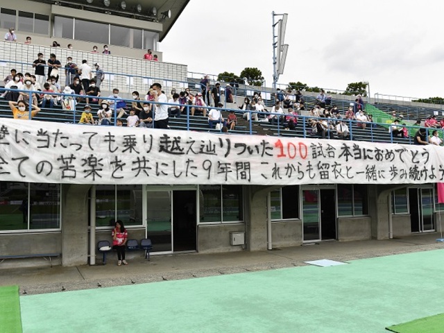 100試合出場を祝して①