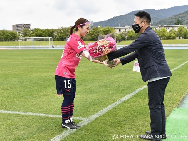 100試合出場を祝して②