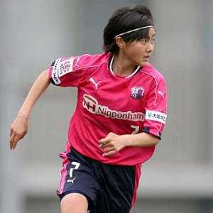 なでしこ2部 第3節 ハリマ戦｜チームの心臓として活躍！林穂之香選手