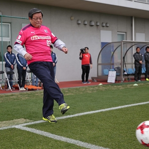 なでしこ2部 第1節 ニッパツ横浜FCシーガルズ戦｜キックイン・セレモニーを実施