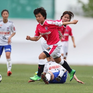 なでしこリーグ 第5節 新潟Ｌ戦｜中盤をコントロールした林穂之香選手