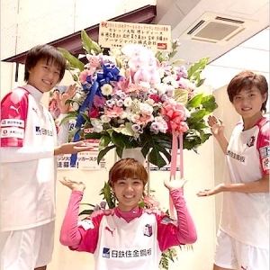U-20日本女子代表トリオ、フランスから帰ってきました!!