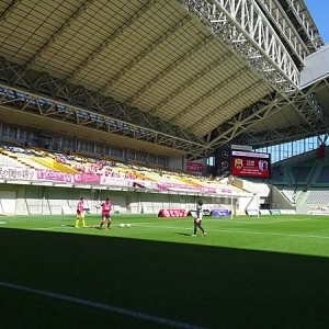 なでしこリーグ 第17節 Ｉ神戸戦｜快晴のノエビアスタジアム神戸