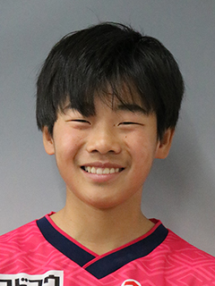 泊　樹佑