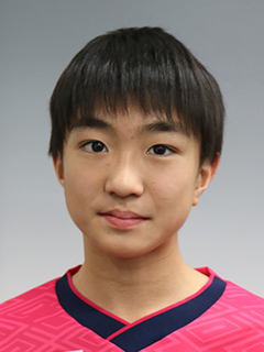 山根　大輝