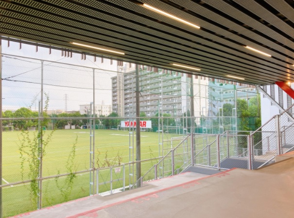 ヤンマー尼崎グラウンド 設備 スタンドが新しくなりました セレッソ大阪オフィシャルウェブサイト Cerezo Osaka