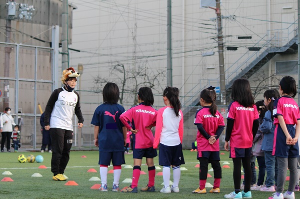 イベントレポート 11月23日あつまれ ロビーナガールズin南津守 セレッソ大阪スポーツクラブ公式サイト イベントレポート 11月23日あつまれ ロビーナガールズin南津守 セレッソ大阪スポーツクラブ公式サイト