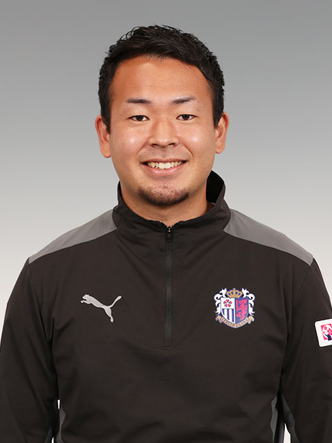 上加世田 航也 - スタッフ - 大人のサッカースクール - セレッソ大阪